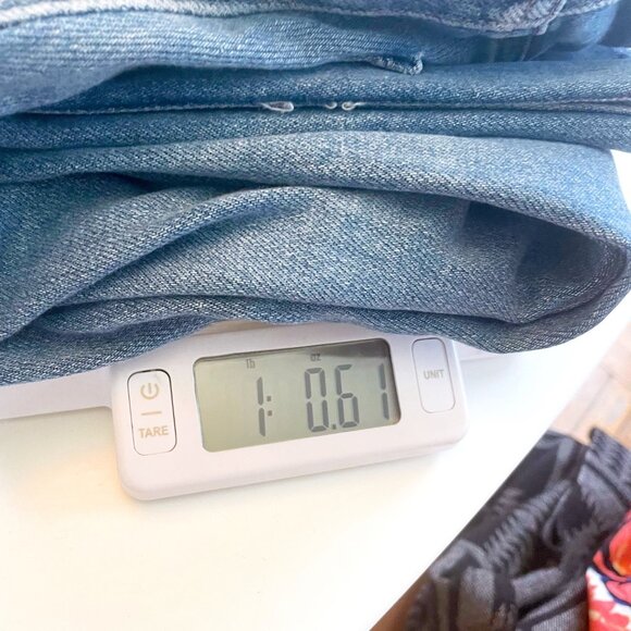 Paige Denim Cindy Crop Straight Jeans, Size 24 - Picture 6 of 6